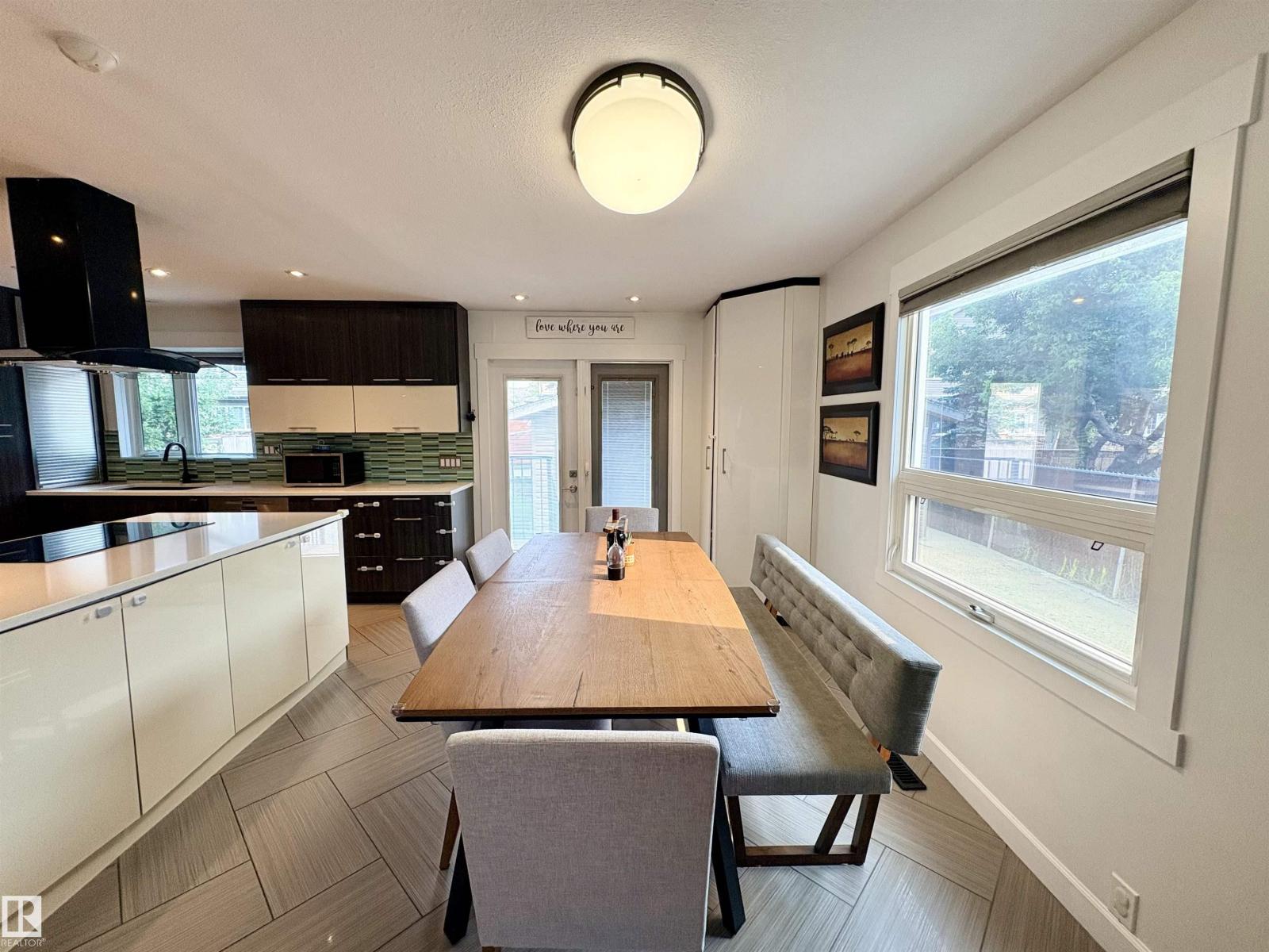 17019 108 ST NW - 16