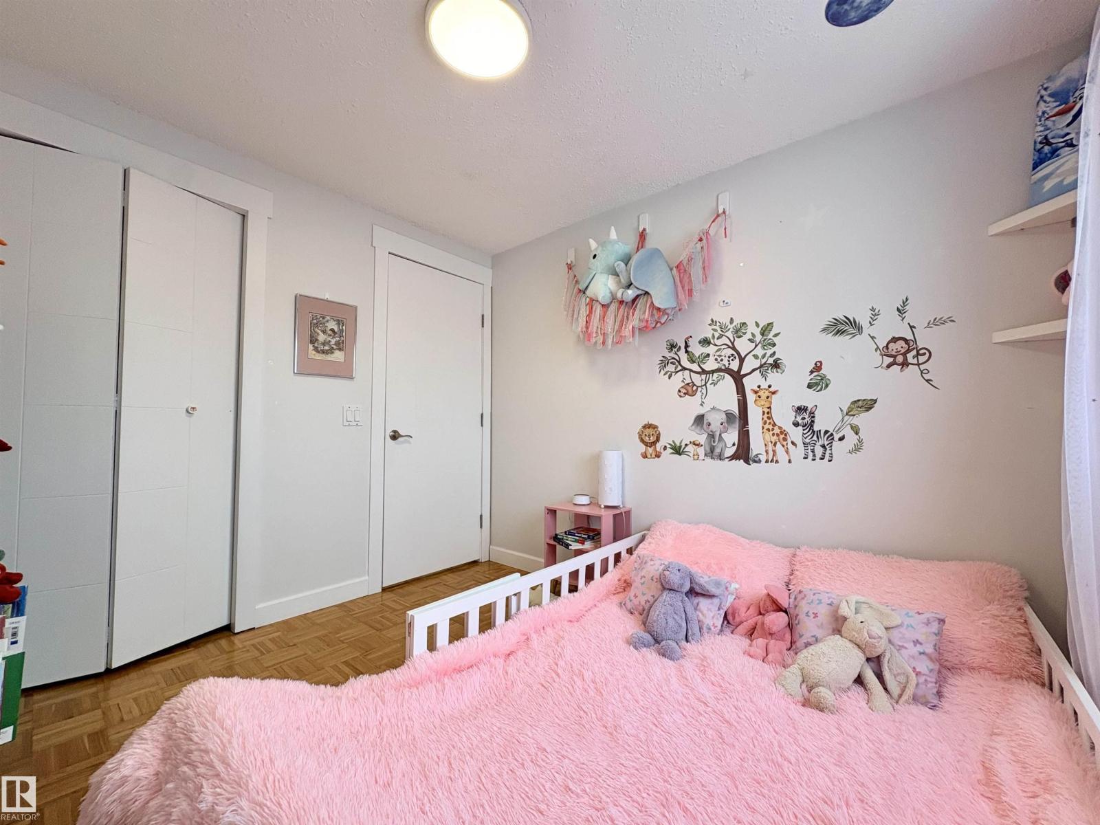 17019 108 ST NW - 22