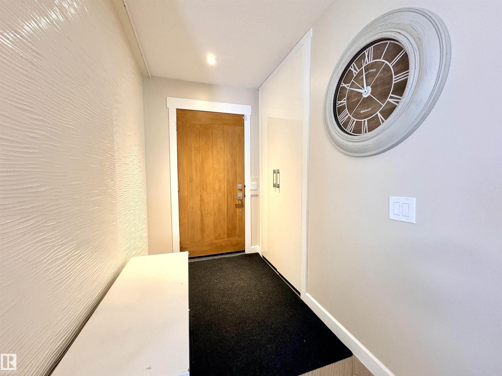 17019 108 ST NW - 2