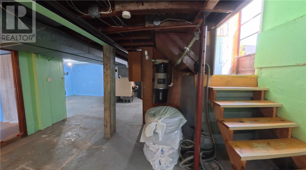 49 Wilson Street E - 22