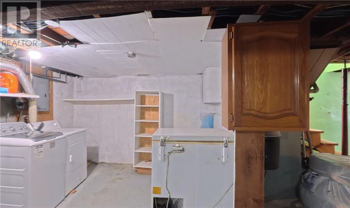 49 Wilson Street E - 29