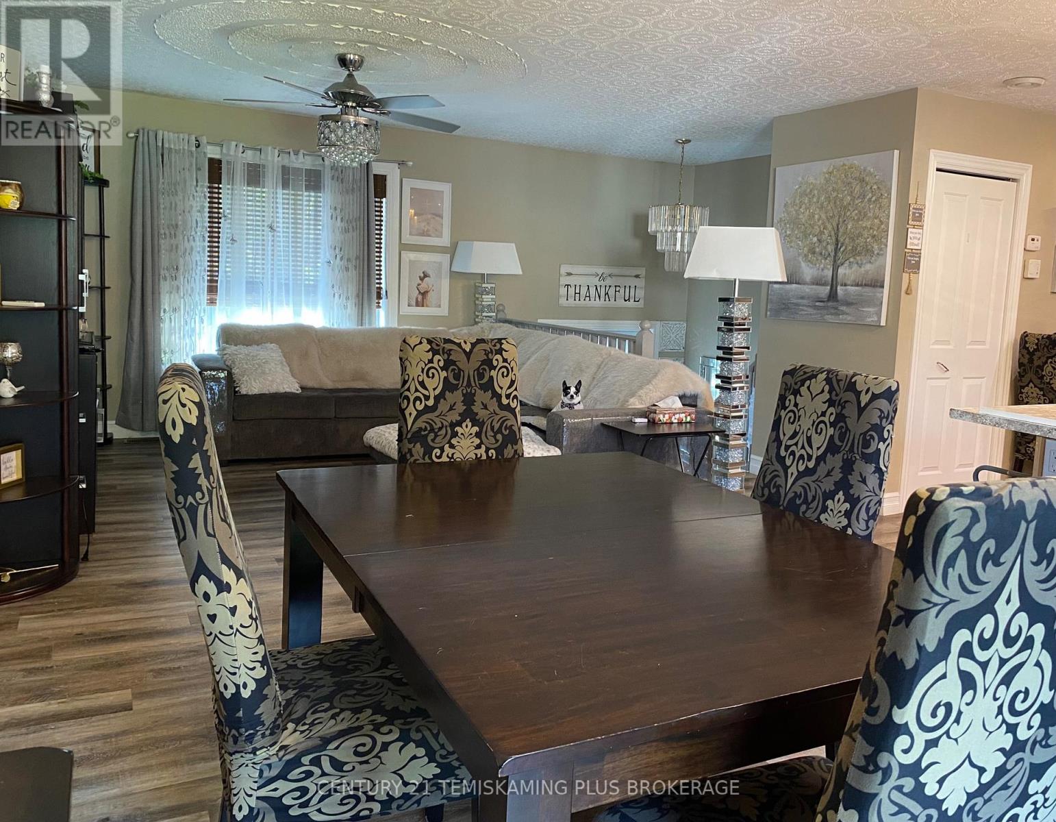 238 RONDEAU ROAD - 12
