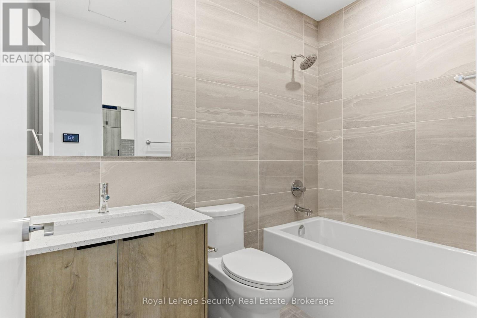 #301 722 MARLEE AVENUE - 31
