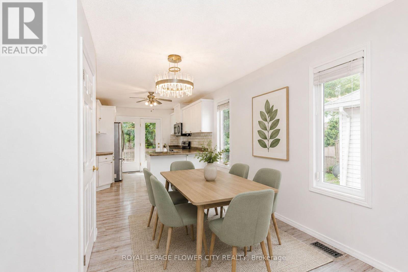 47 QUEENSWAY DRIVE - 14