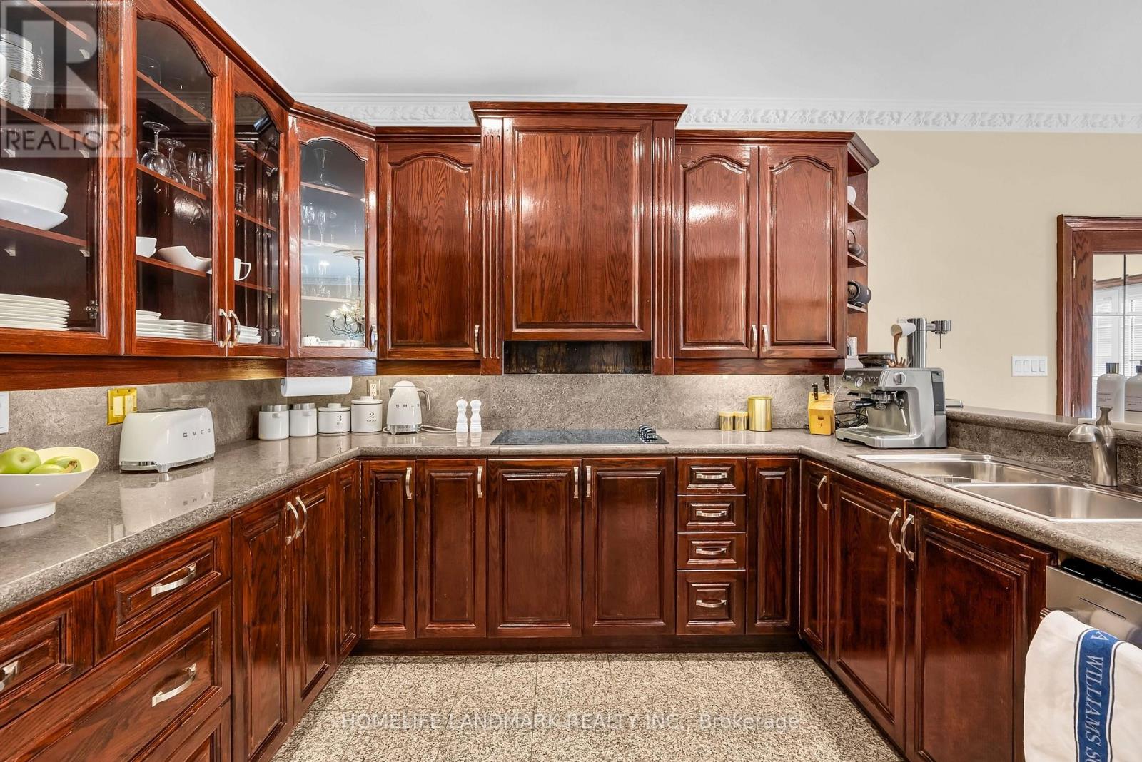 193 CODSELL AVENUE - Image 17