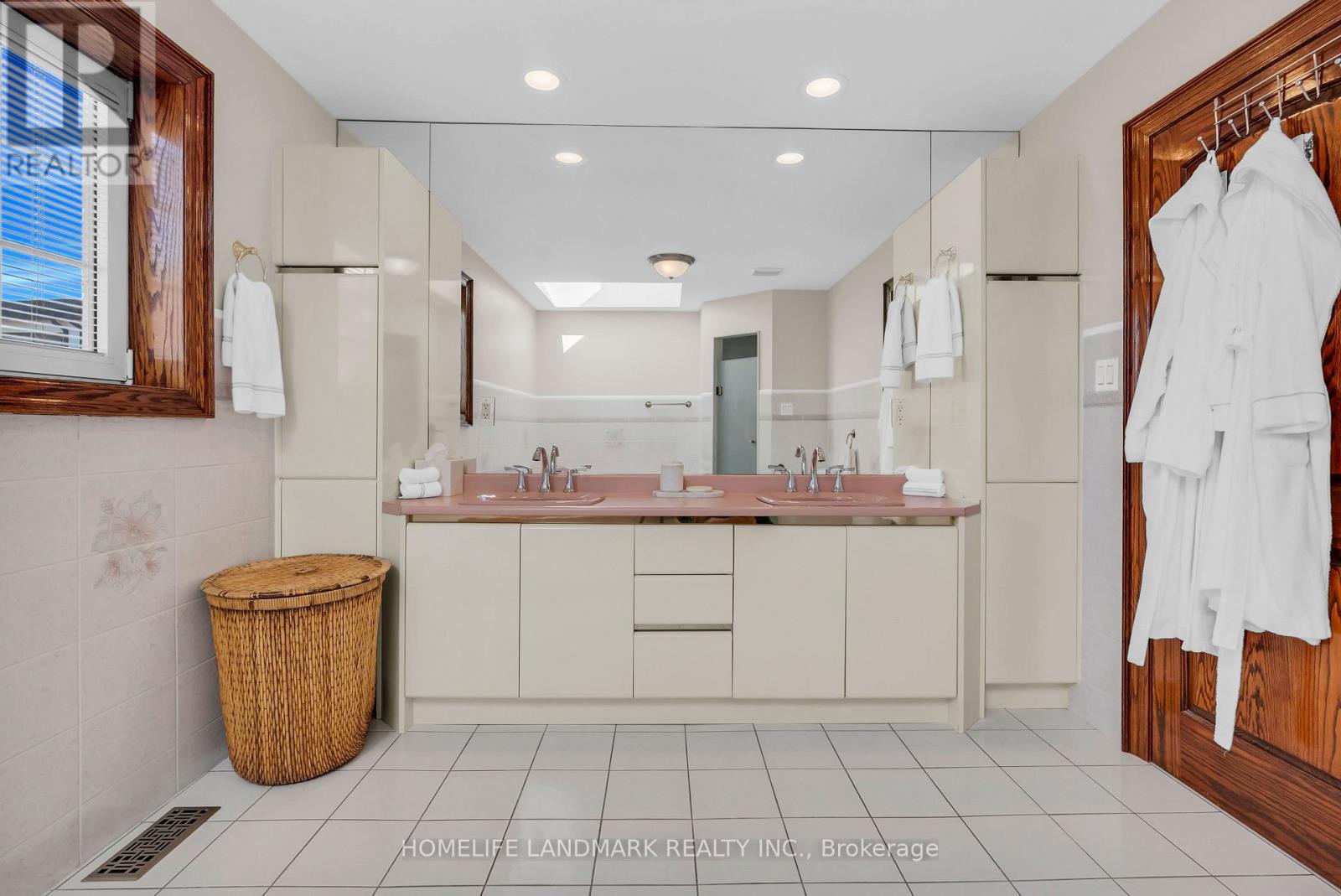 193 CODSELL AVENUE - Image 31