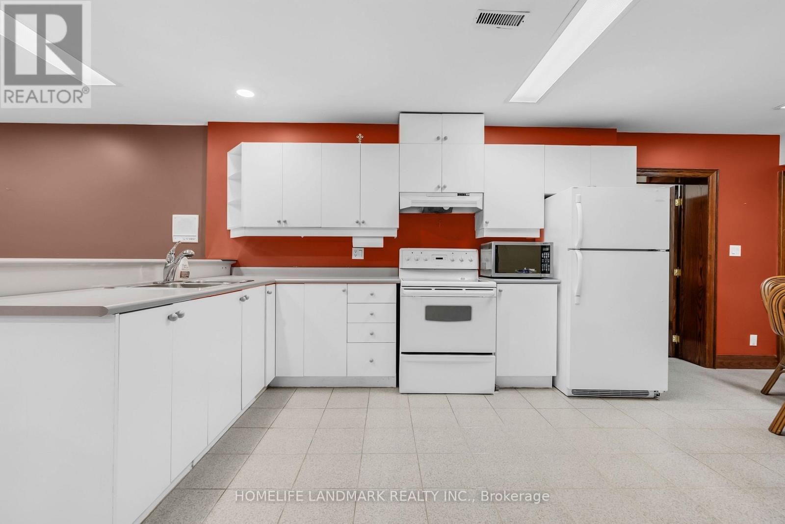 193 CODSELL AVENUE - Image 44
