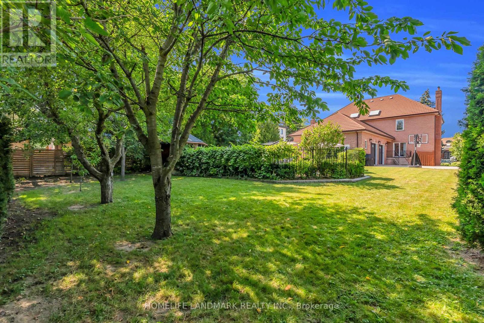 193 CODSELL AVENUE - Image 48