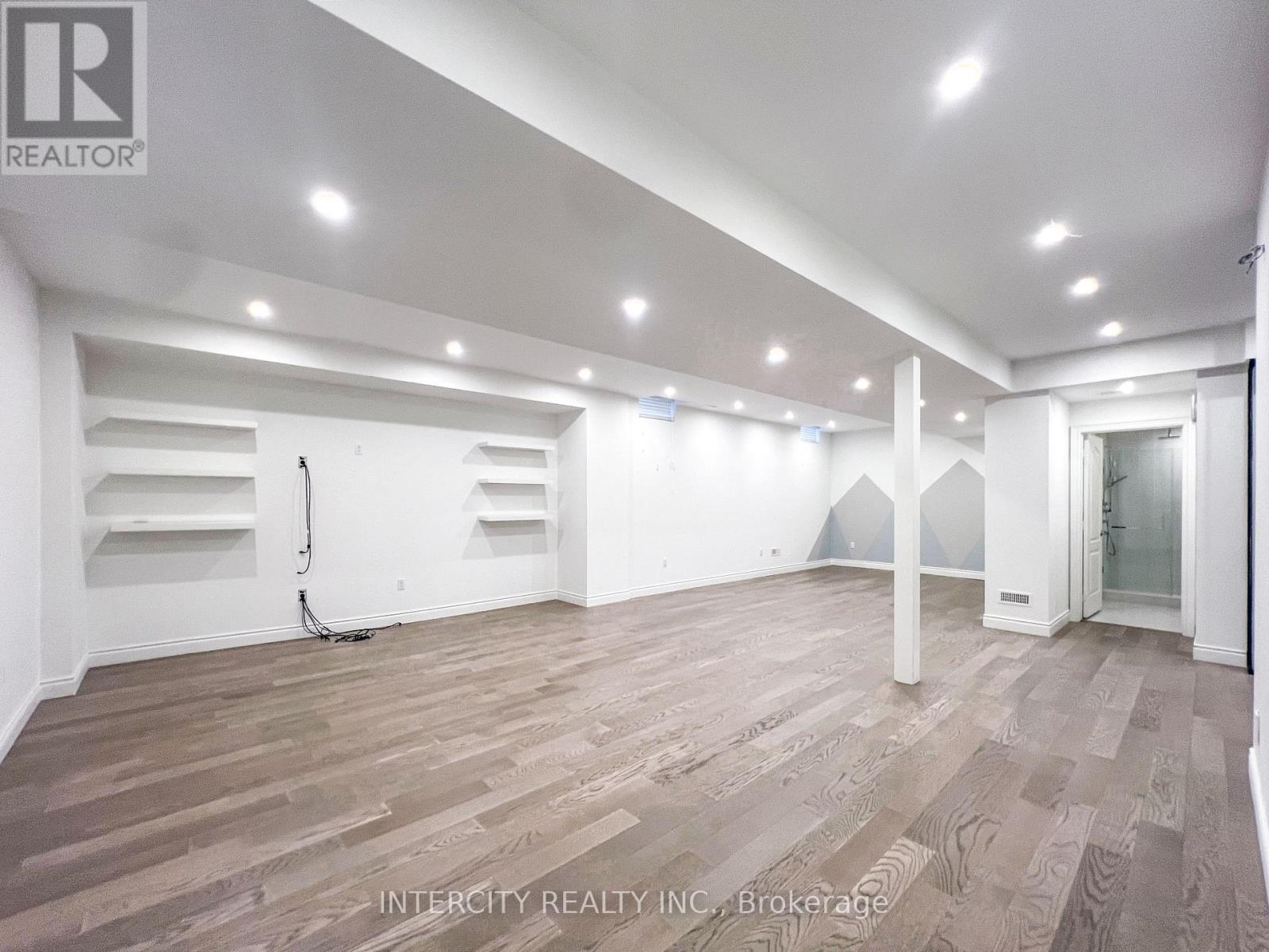 35 CEDARPOINT COURT - 27