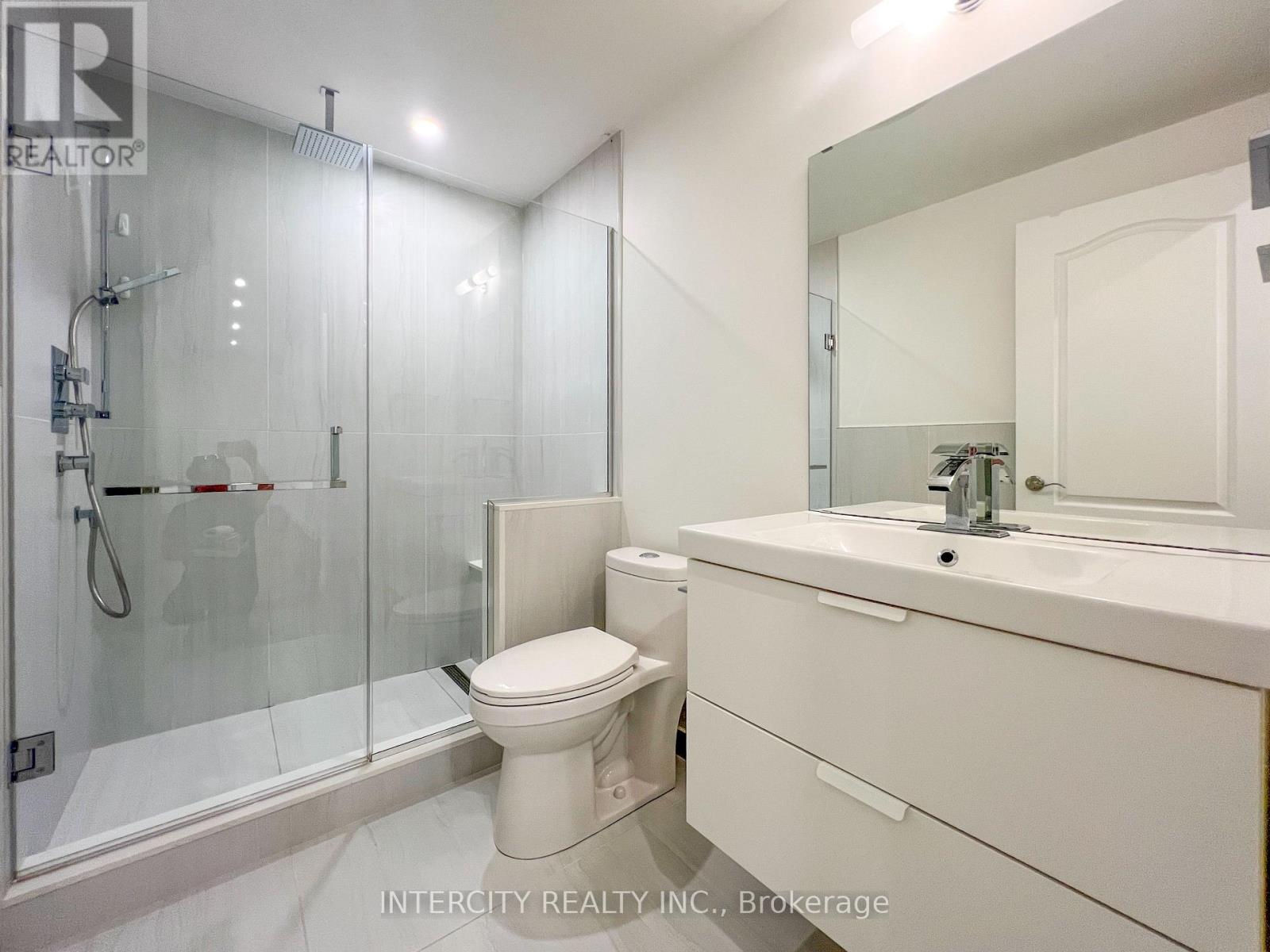 35 CEDARPOINT COURT - 30