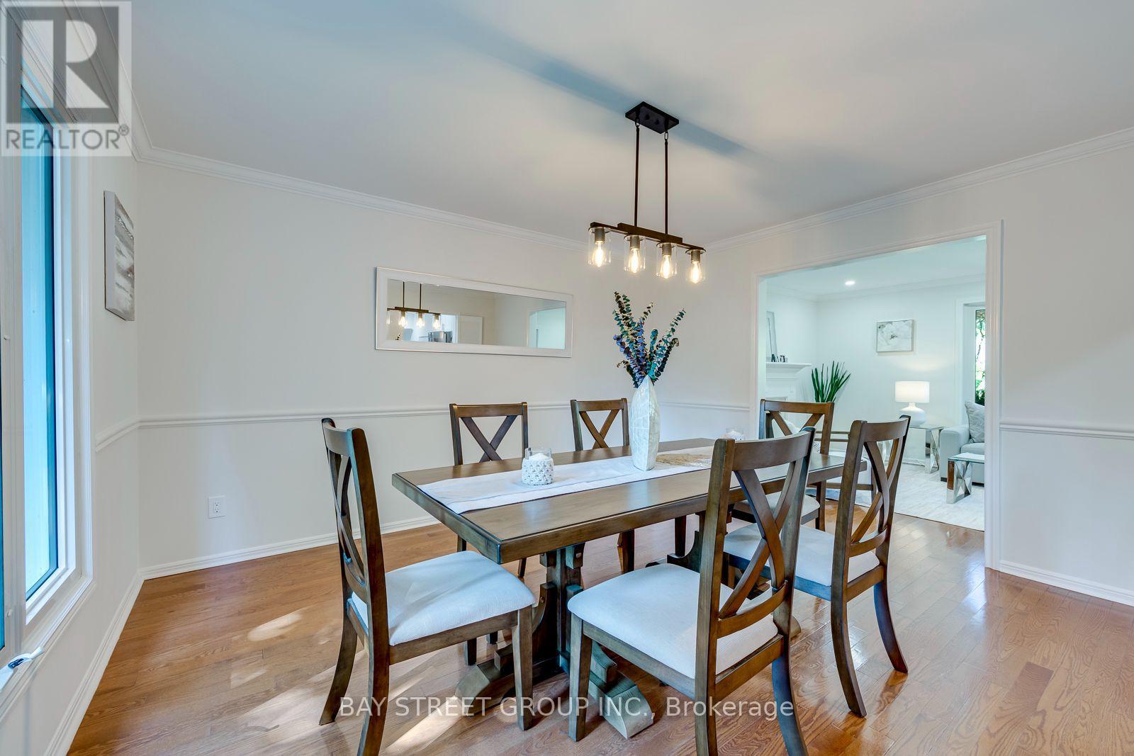 2234 BENNINGTON GATE - 19