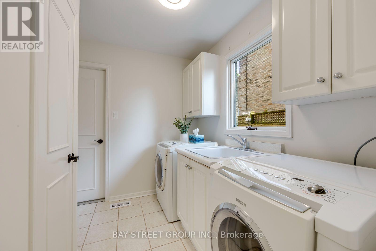 2234 BENNINGTON GATE - 30