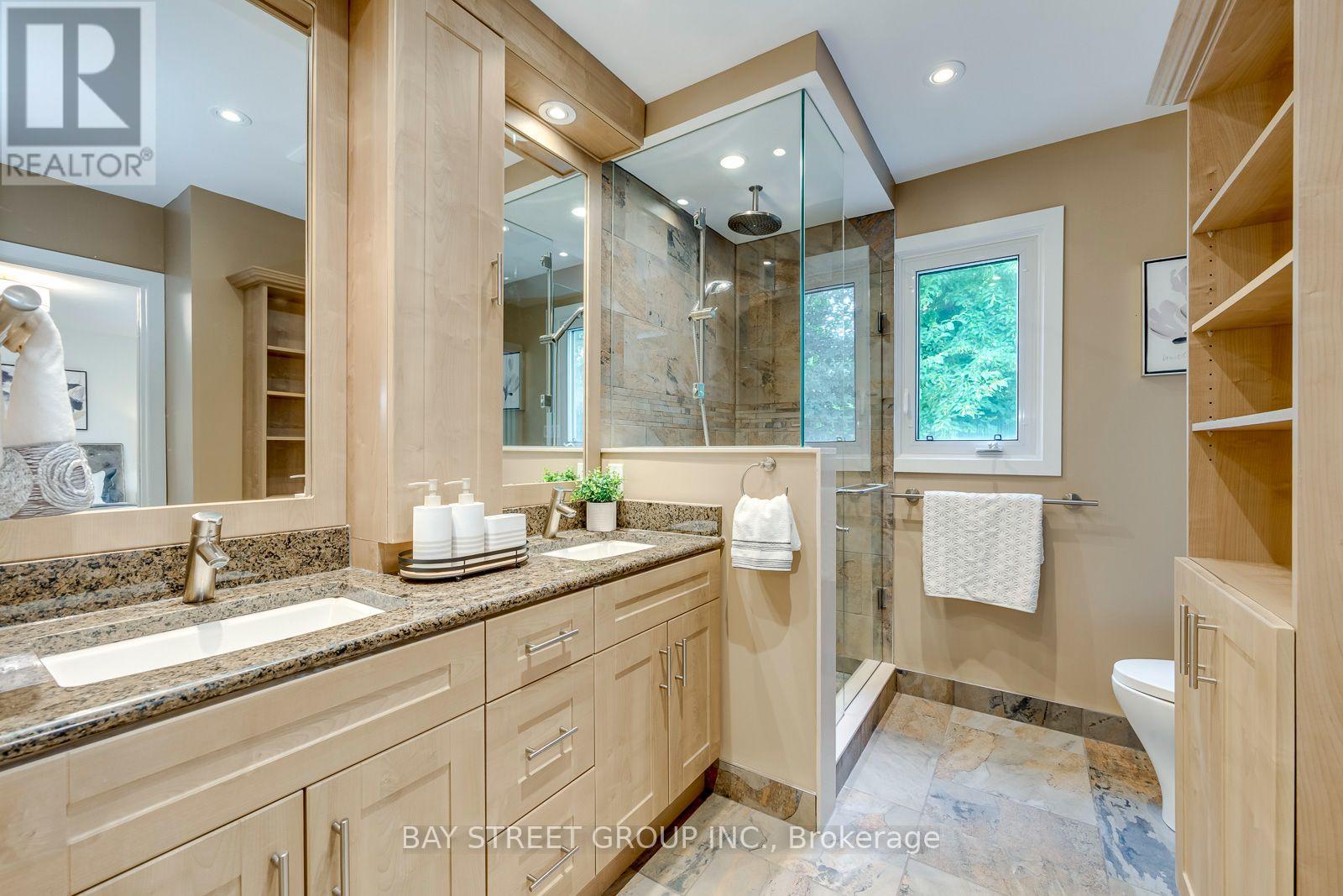 2234 BENNINGTON GATE - 36
