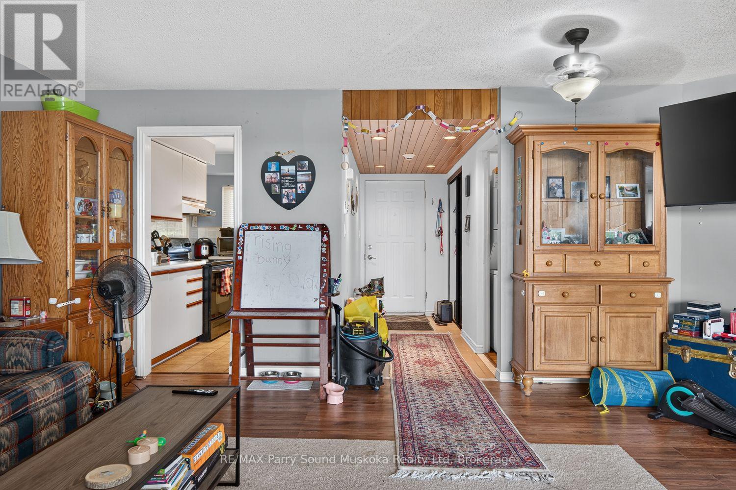 #3E 20 RYDER DRIVE - 20