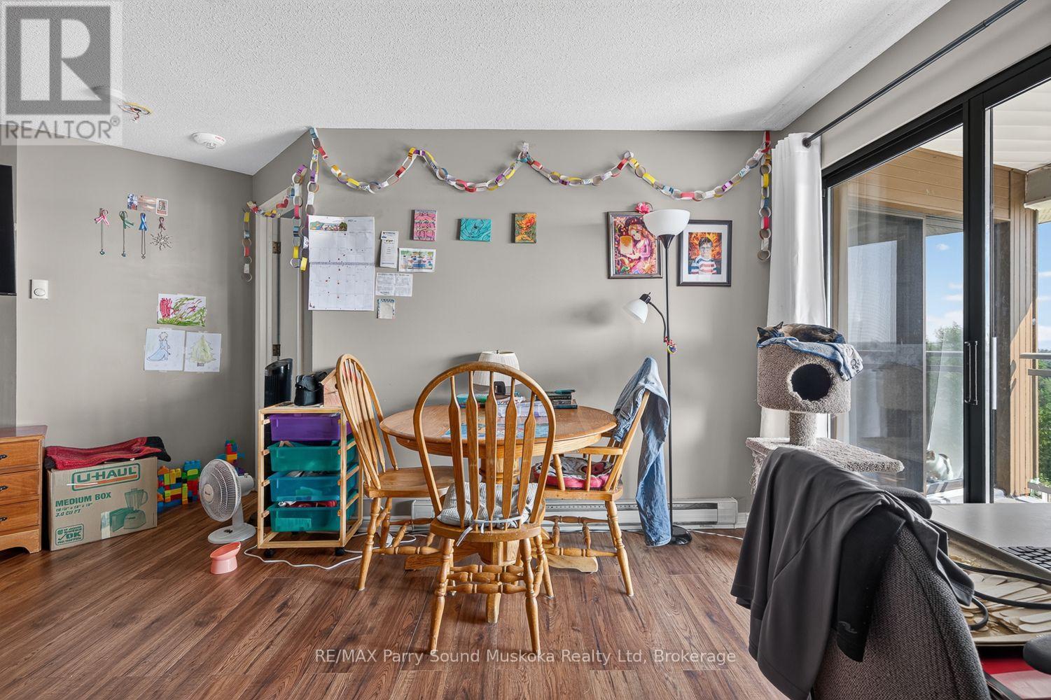 #3E 20 RYDER DRIVE - 22