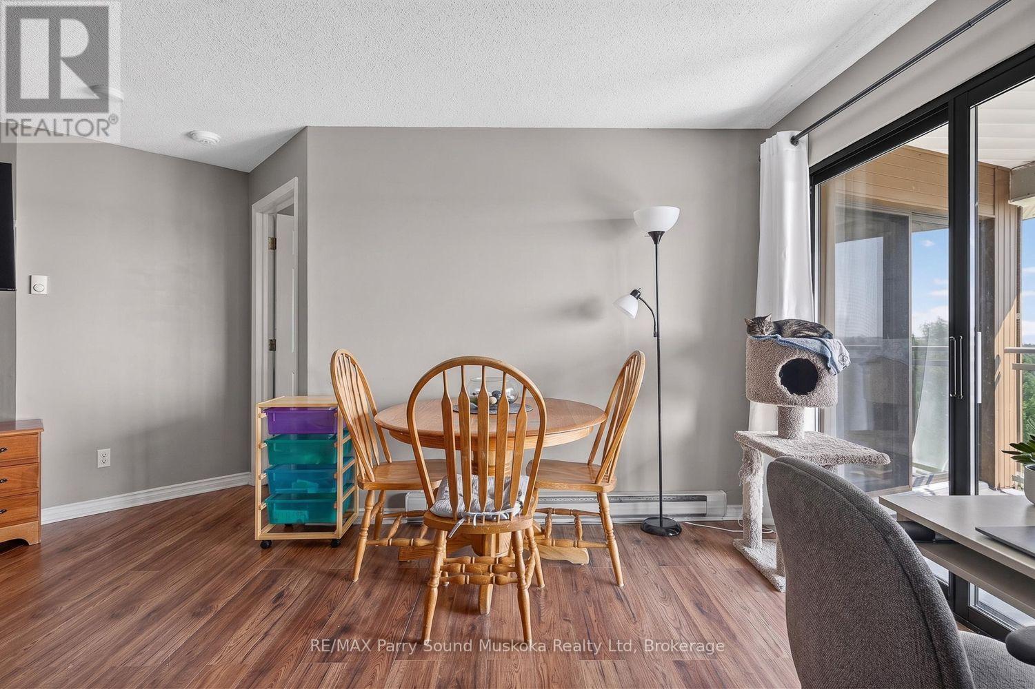 #3E 20 RYDER DRIVE - 23