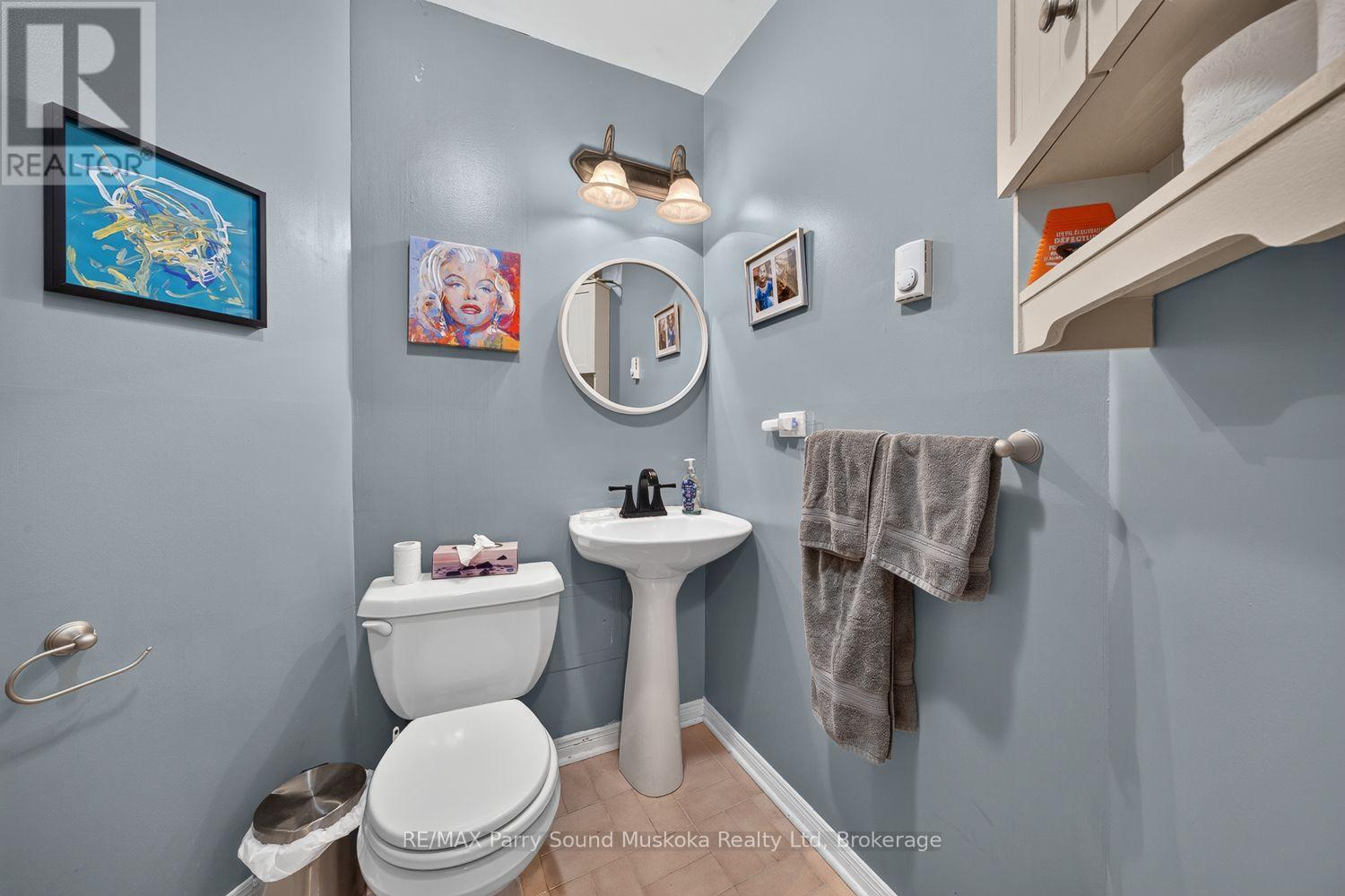 #3E 20 RYDER DRIVE - 36