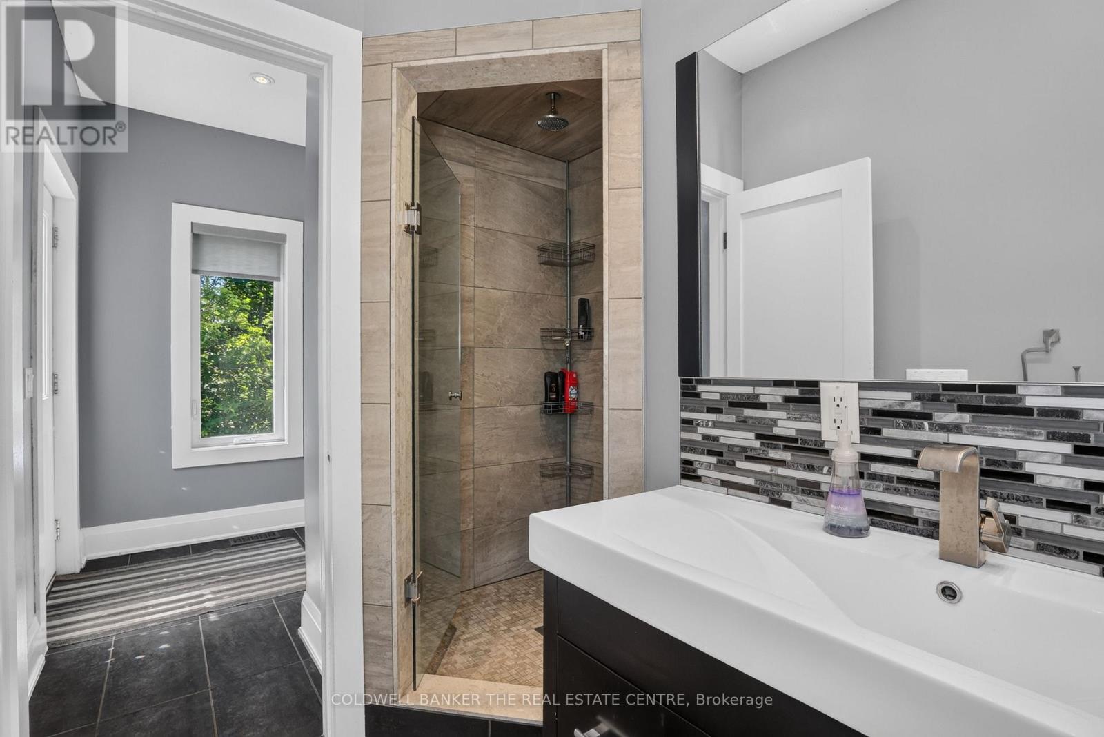 176 PLEASANT BOULEVARD - 20