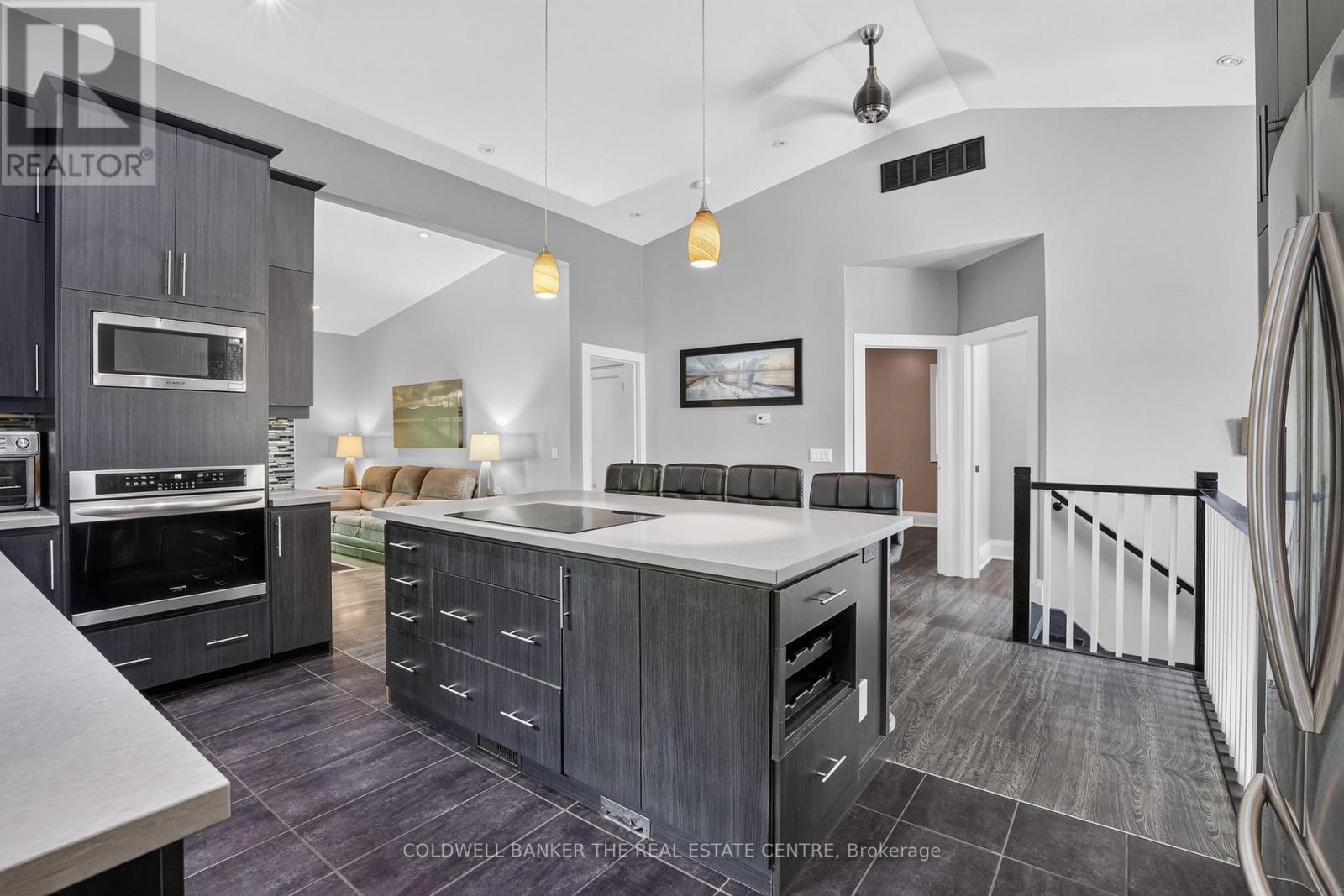176 PLEASANT BOULEVARD - 22