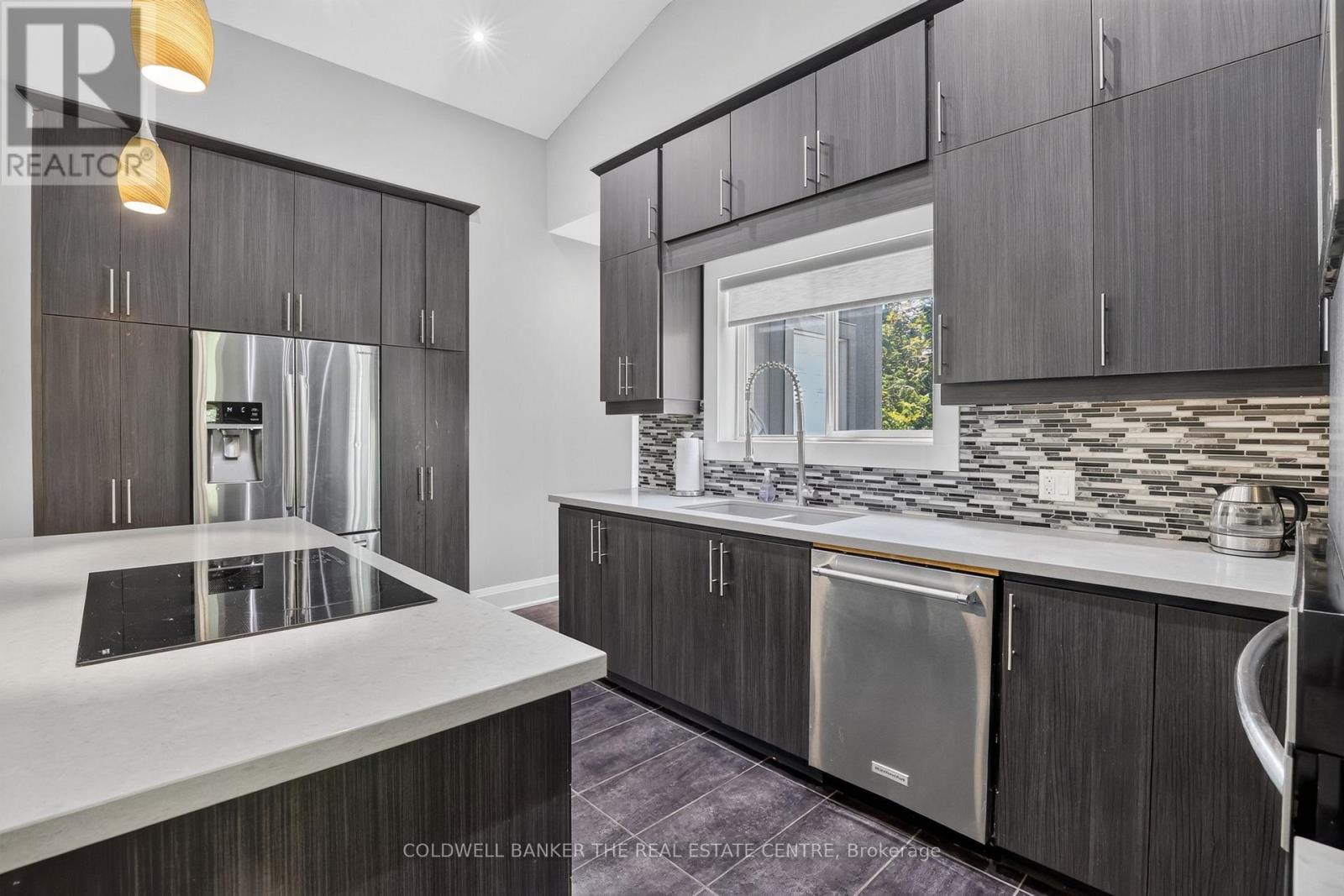 176 PLEASANT BOULEVARD - 25
