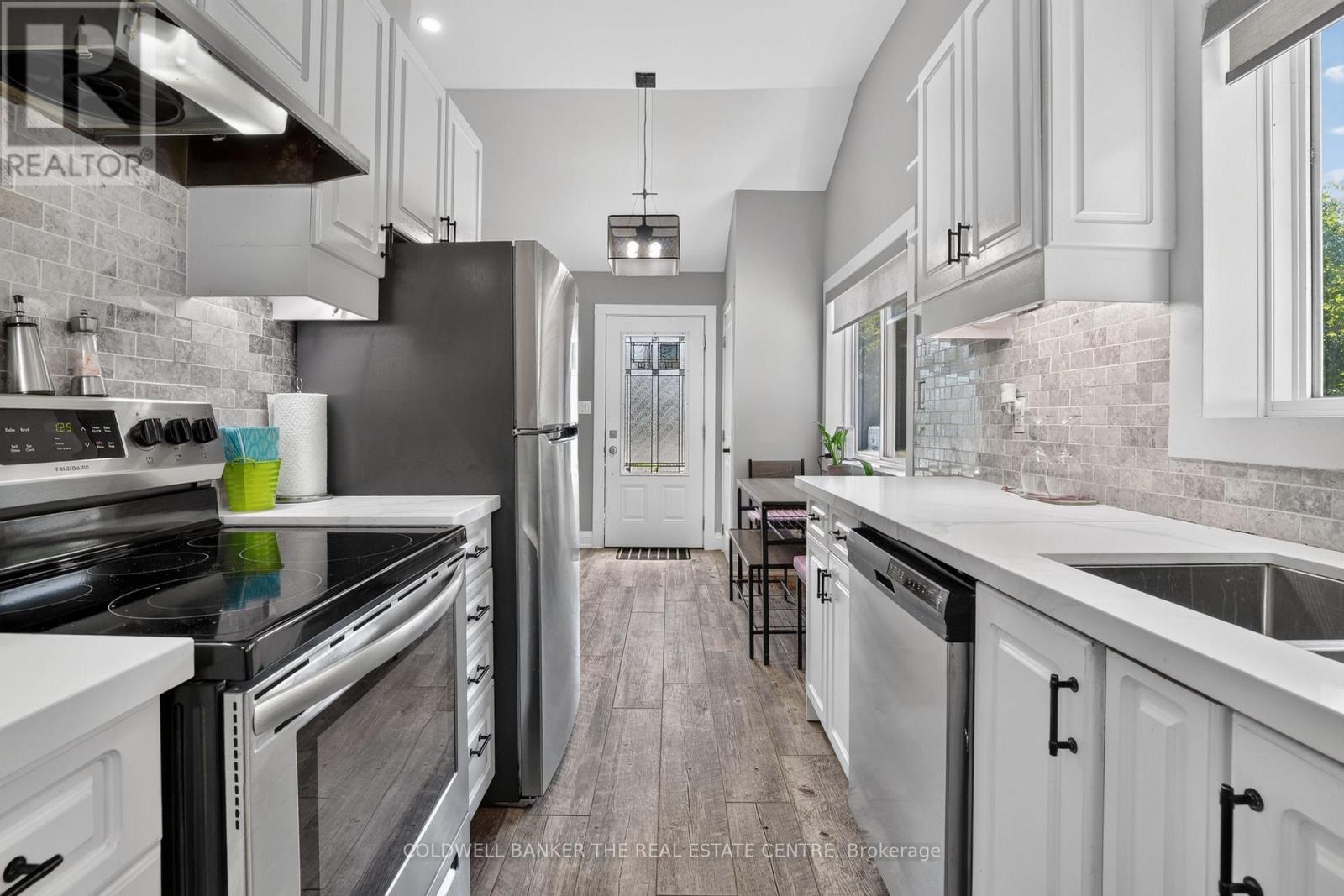 176 PLEASANT BOULEVARD - 3