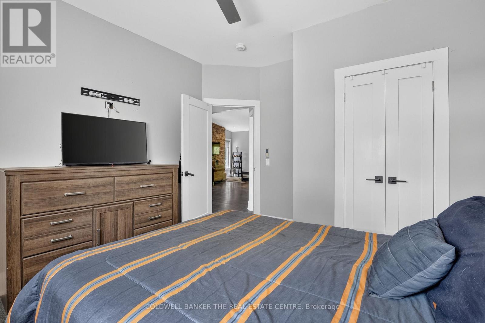 176 PLEASANT BOULEVARD - 34