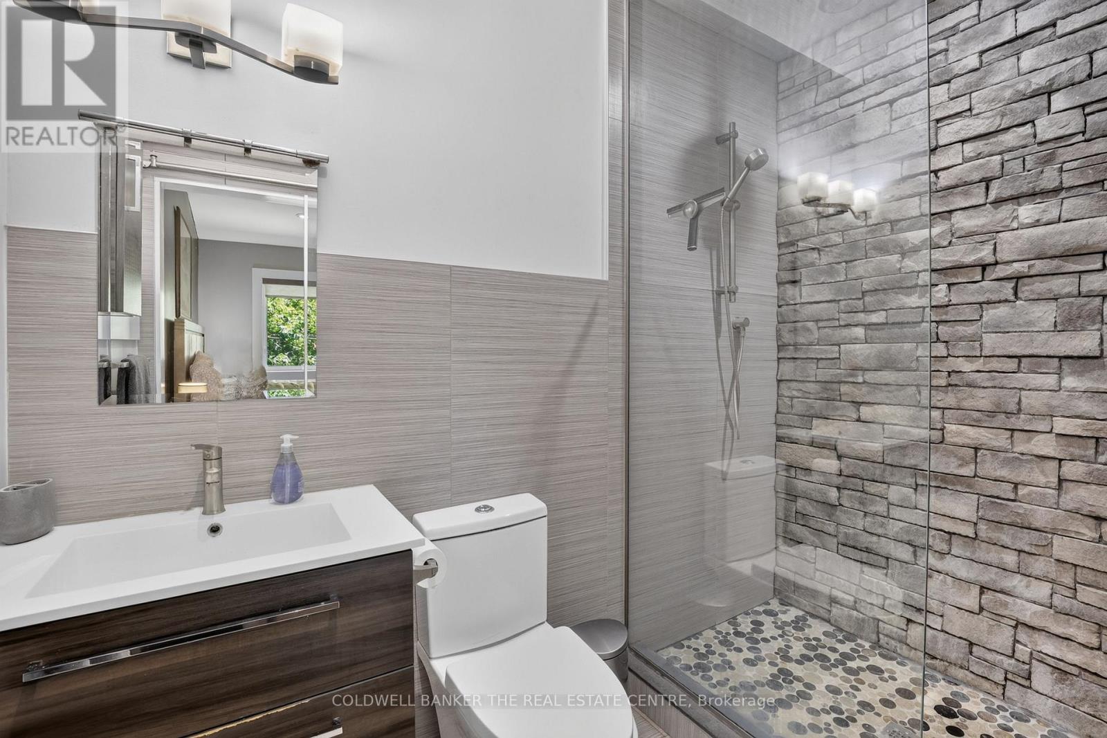 176 PLEASANT BOULEVARD - 38