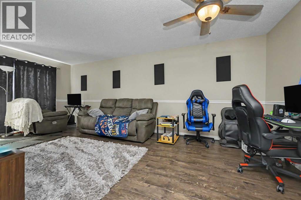 7208 99A Street - Image 4