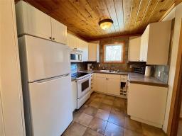 Laundry room - 100 Frontier Road, Beaconia, MB R0E0B0 Photo 9