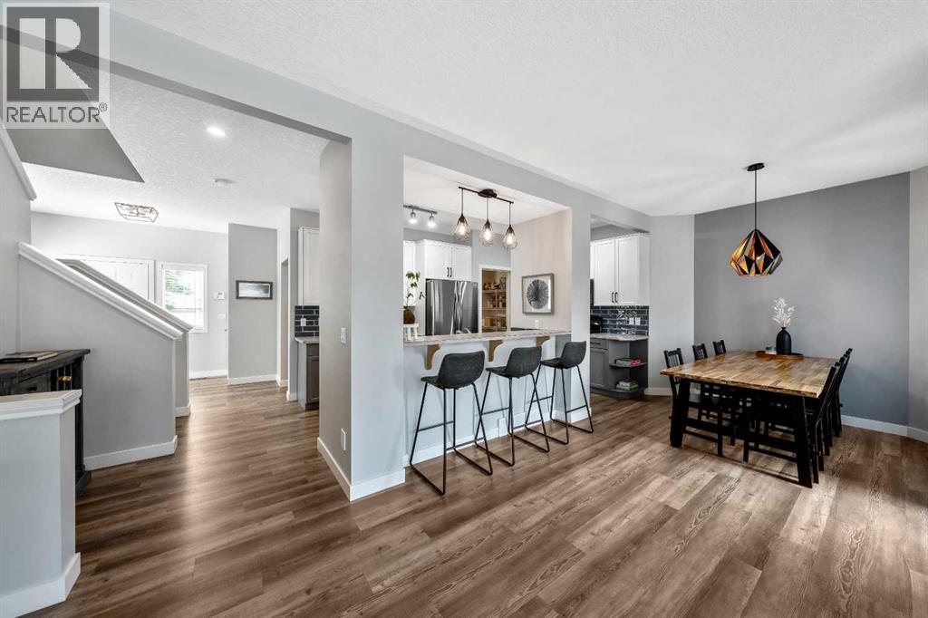 114 Chapalina Close SE, Chaparral, Calgary photo 4