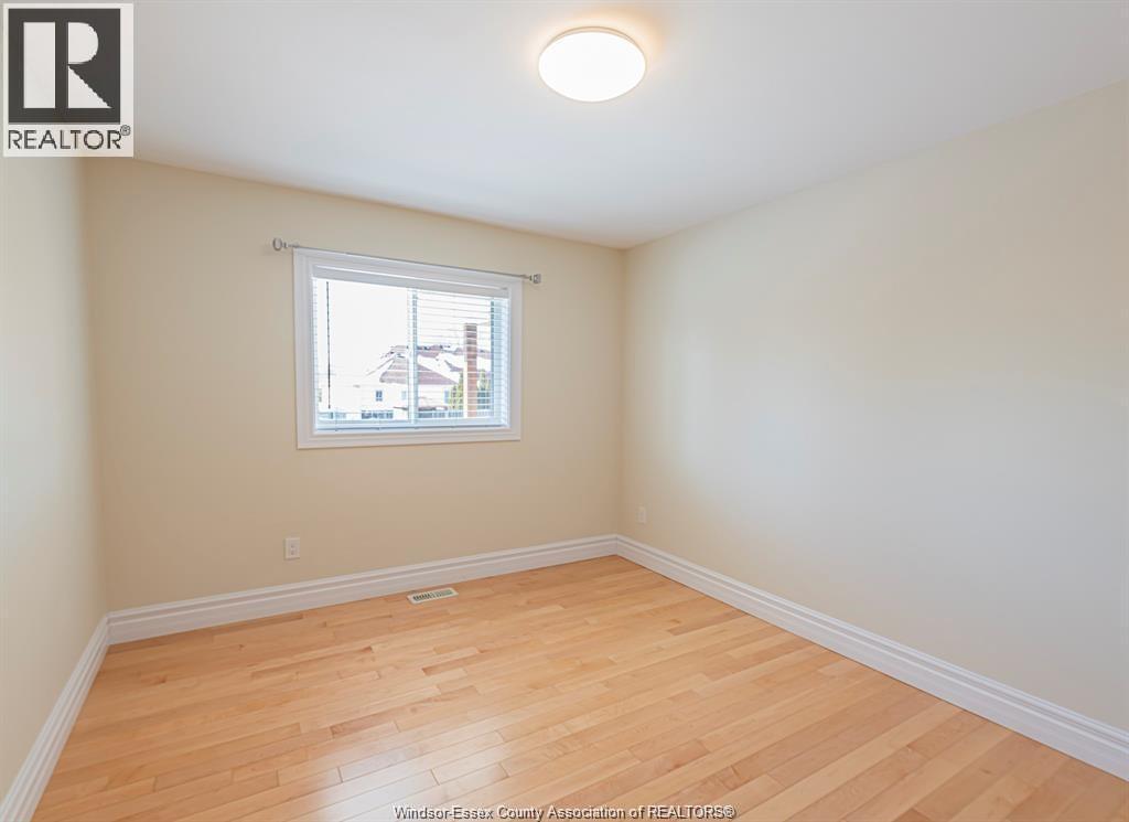 4001 COSENZA STREET - 18