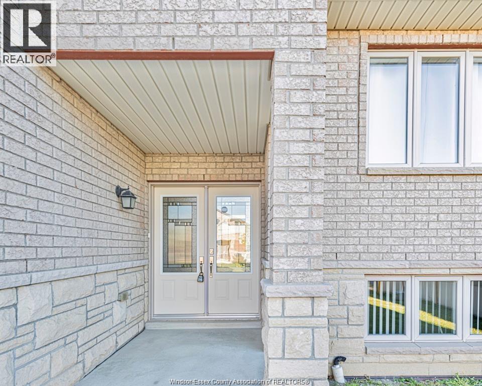 4001 COSENZA STREET - 2