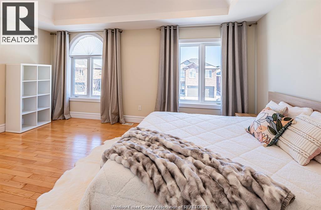 4001 COSENZA STREET - 27