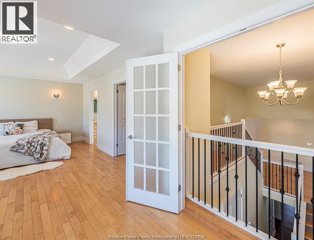 4001 COSENZA STREET - 28