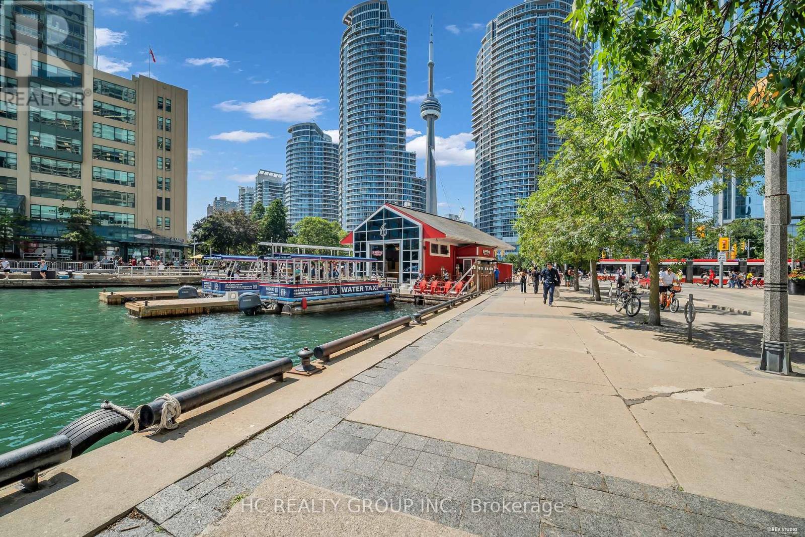 #3902 99 HARBOUR SQUARE - 44