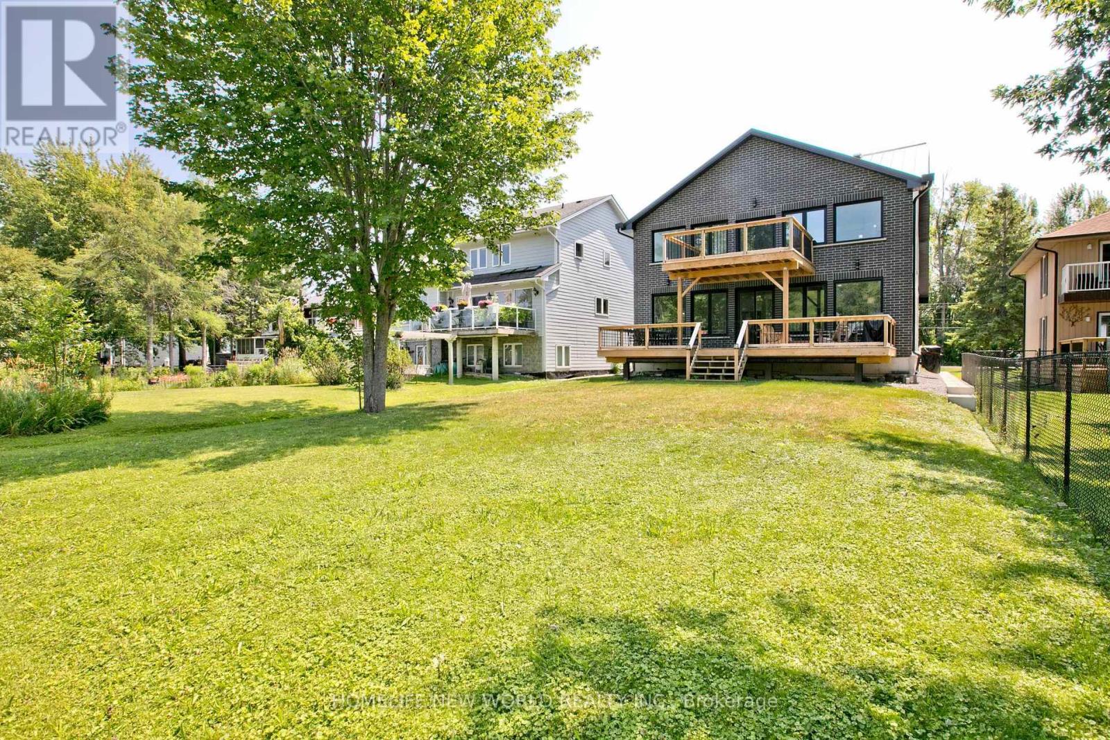 62 SIMCOE ROAD - 41