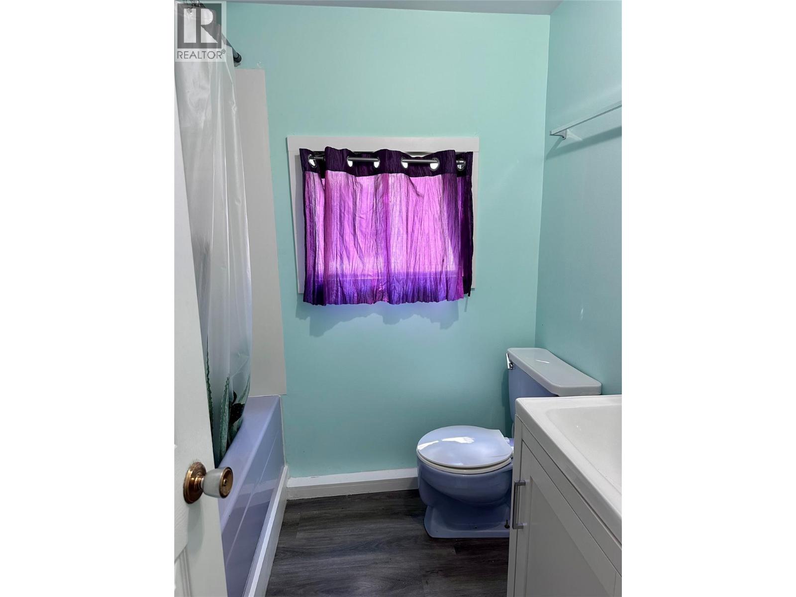#15 1101 Columbia Avenue - 14