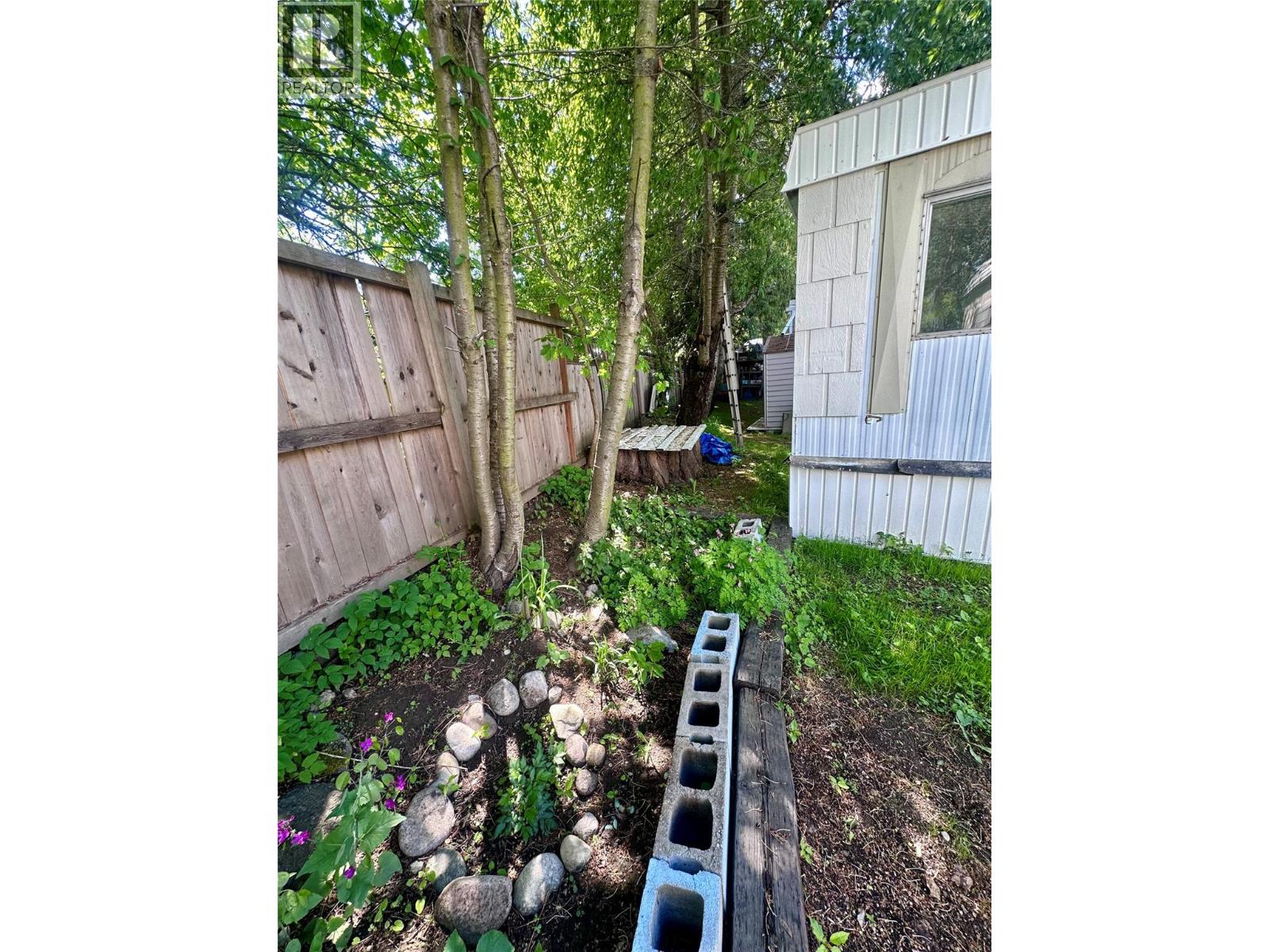 #15 1101 Columbia Avenue - 22