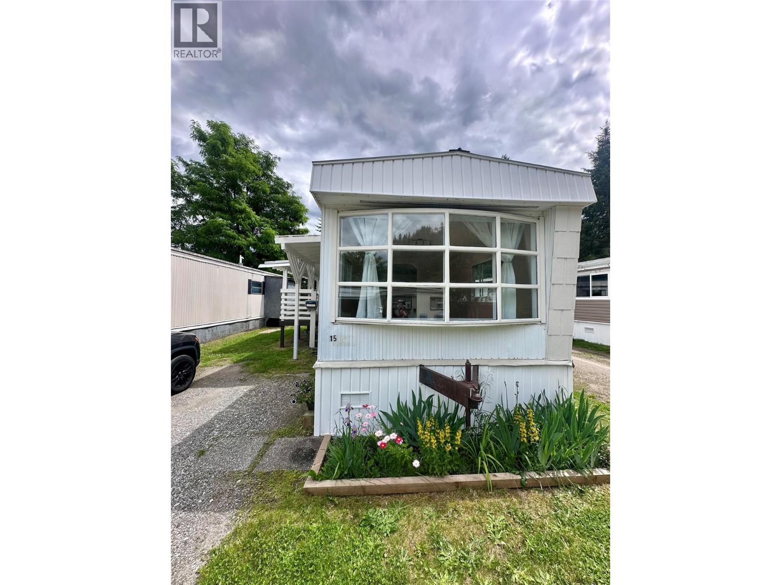 #15 1101 Columbia Avenue - 23
