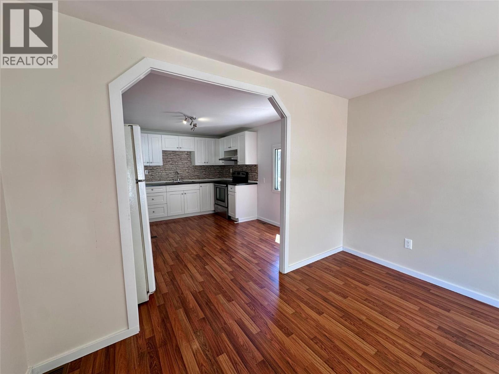 #15 1101 Columbia Avenue - 11