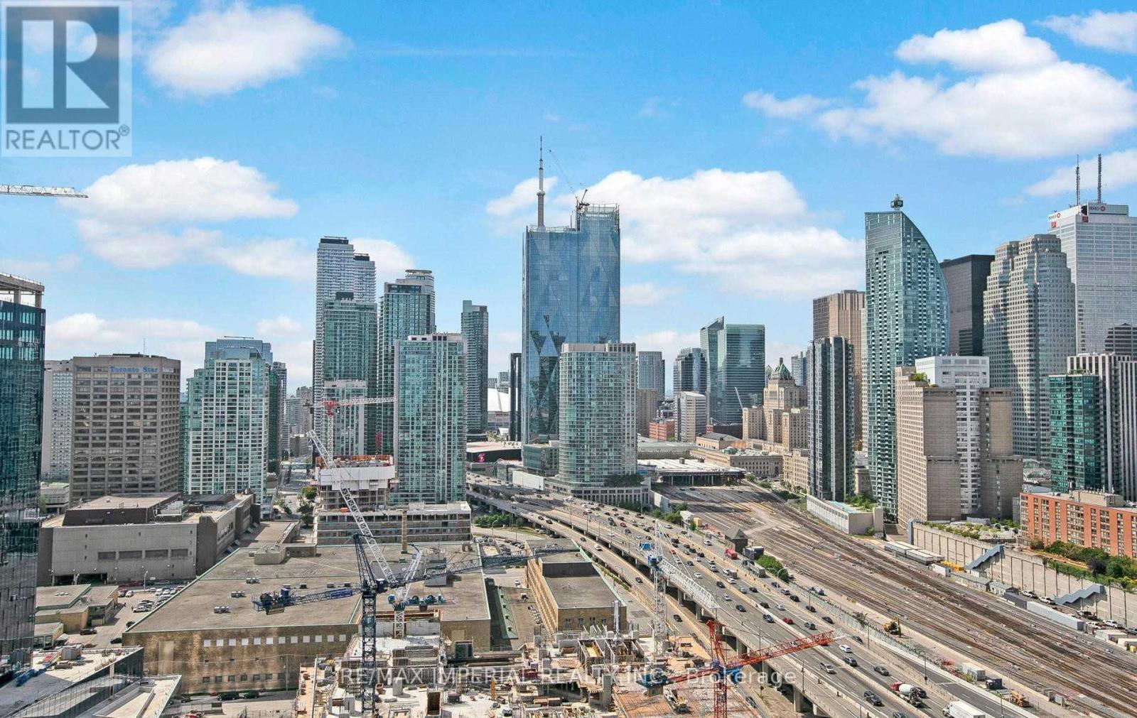 #2706 15 LOWER JARVIS STREET - 9