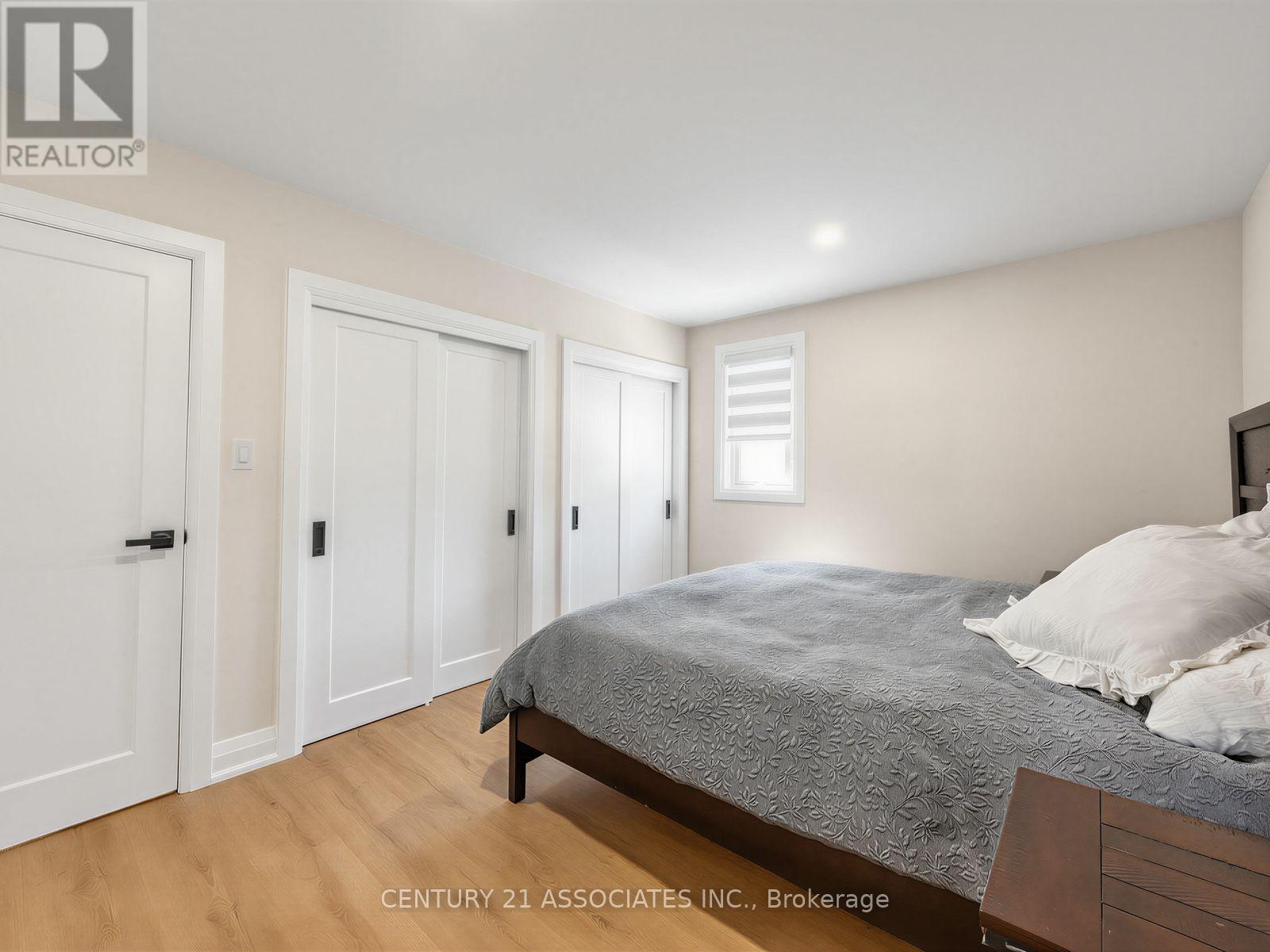 58 CENTRAL PARK BOULEVARD S - 18