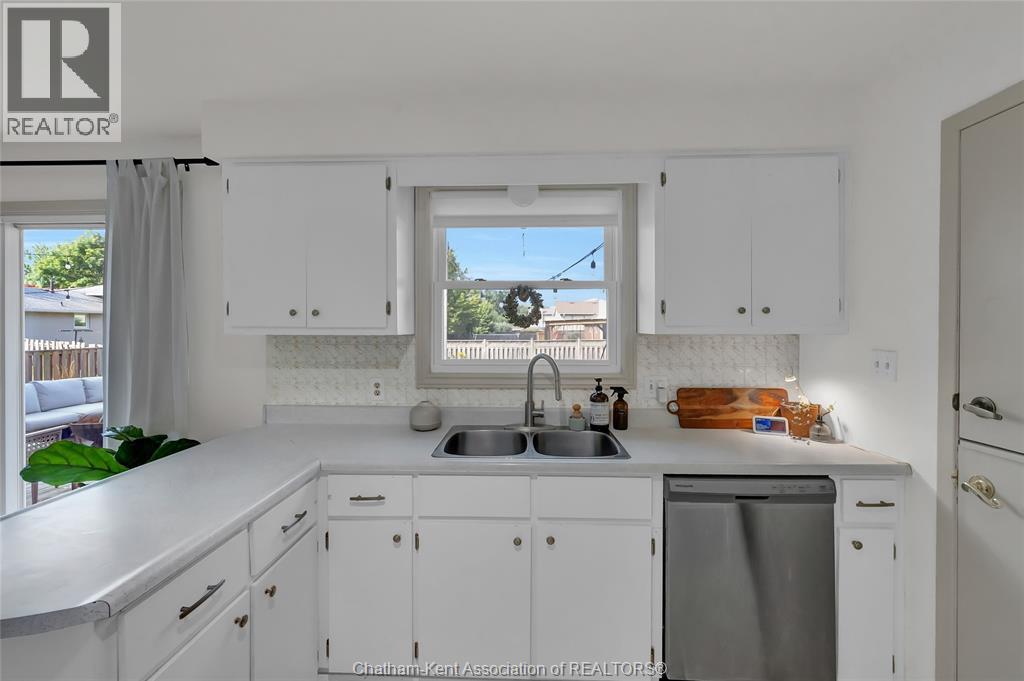 7 ORDON BOULEVARD - Image 19