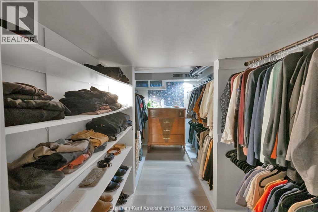7 ORDON BOULEVARD - Image 28