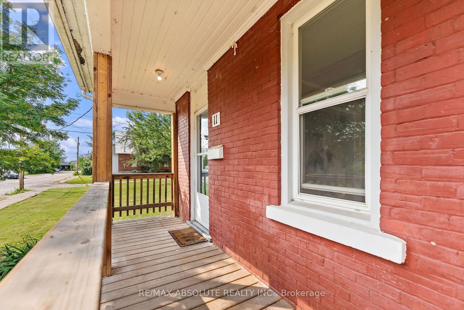 11 GOULD STREET - 23