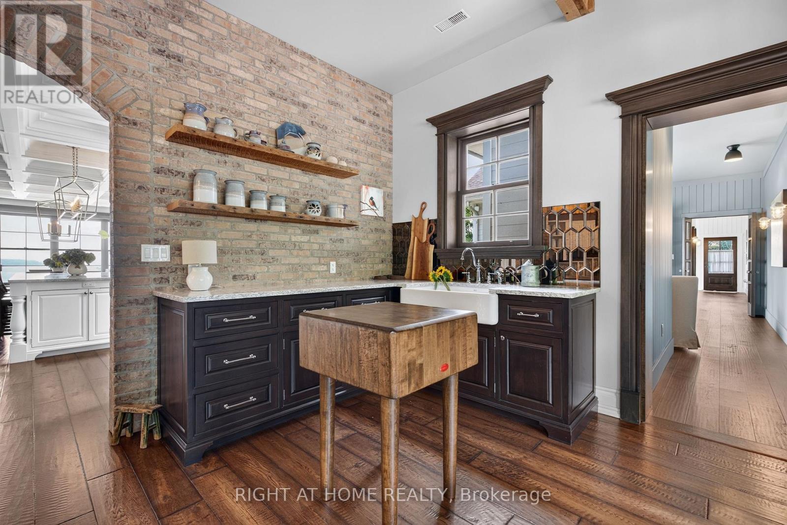 24 KING PITT ROAD - Image 11