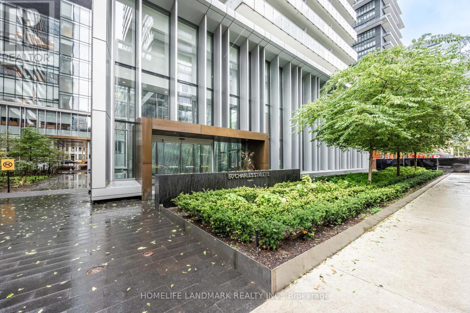 #2305 50 CHARLES STREET E - 1