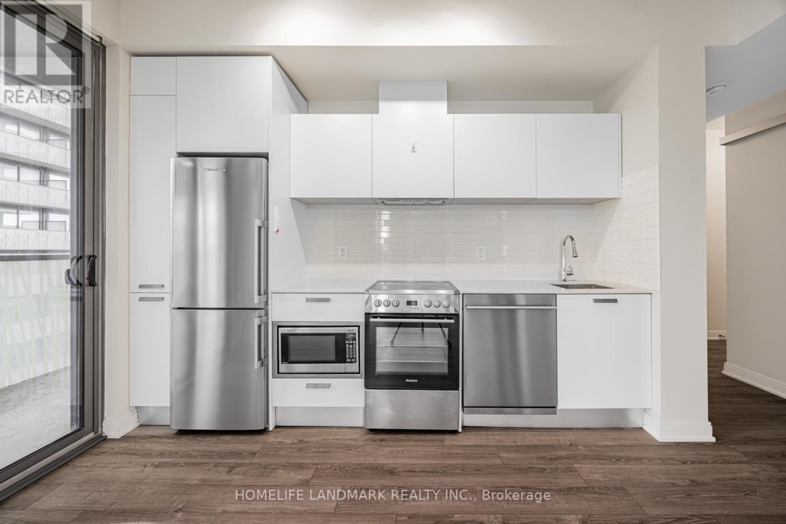 #2305 50 CHARLES STREET E - 10