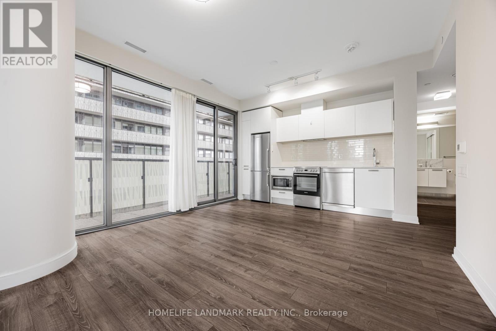 #2305 50 CHARLES STREET E - 17