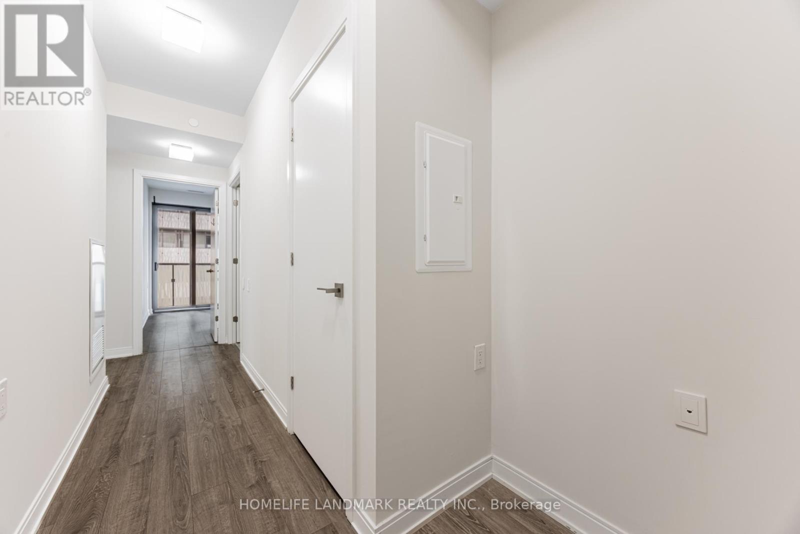 #2305 50 CHARLES STREET E - 3